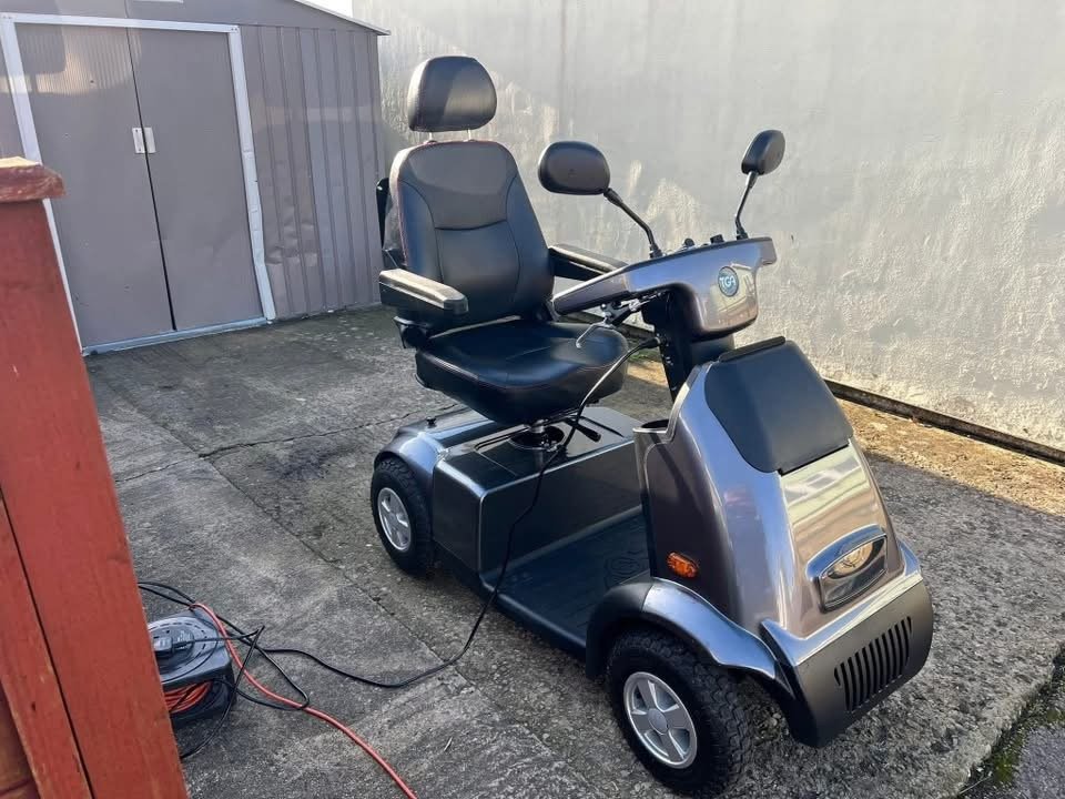 TGA BREEZE MIDI 4