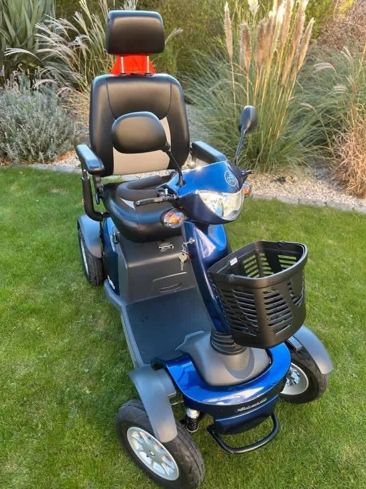 Excel Galaxy 2 mobility scooter