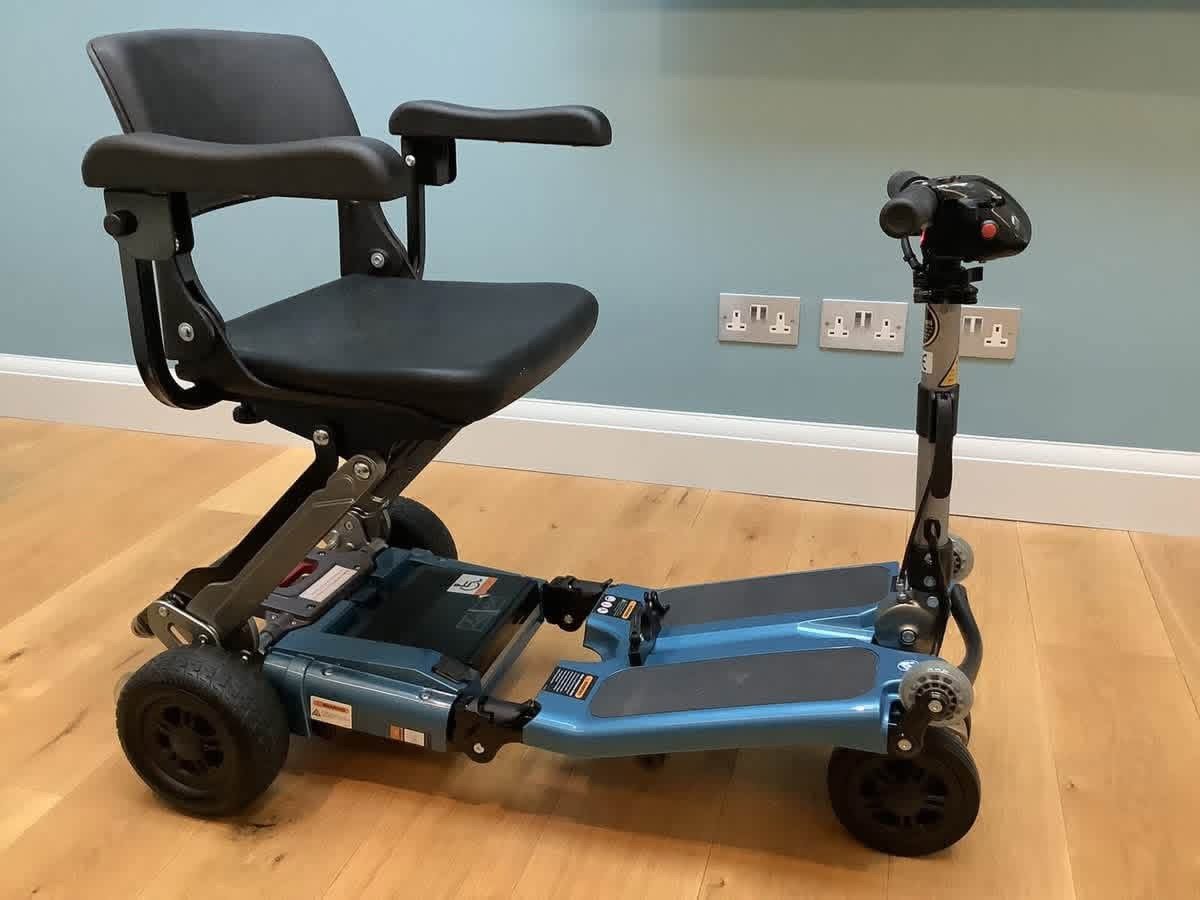 Luggie Elite Deluxe Mobility scooter