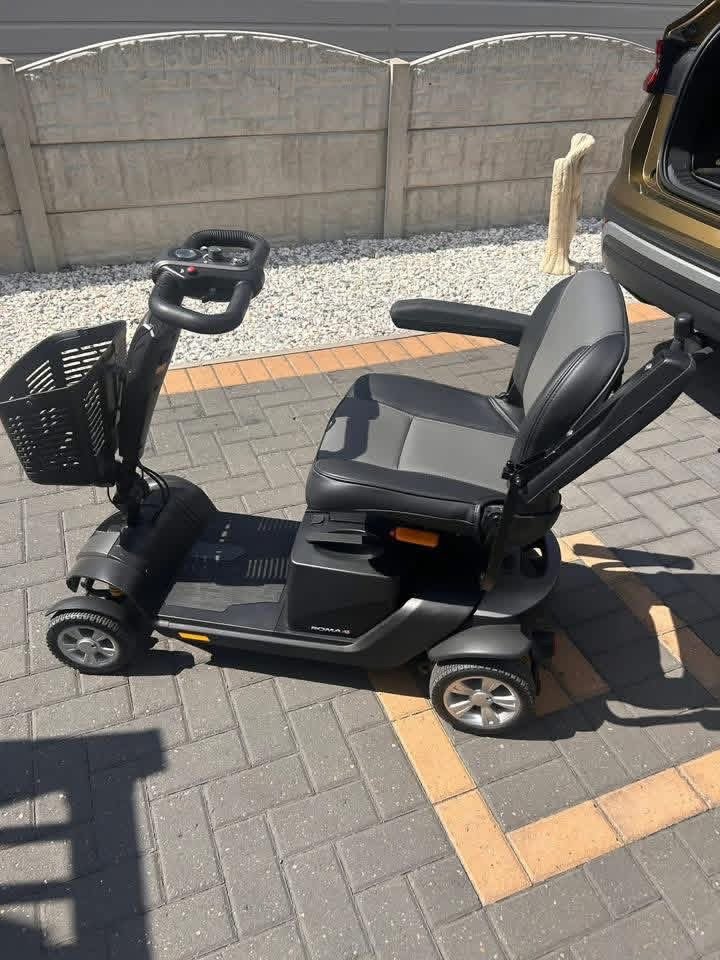 4 wheel lightweight mobility scooter 