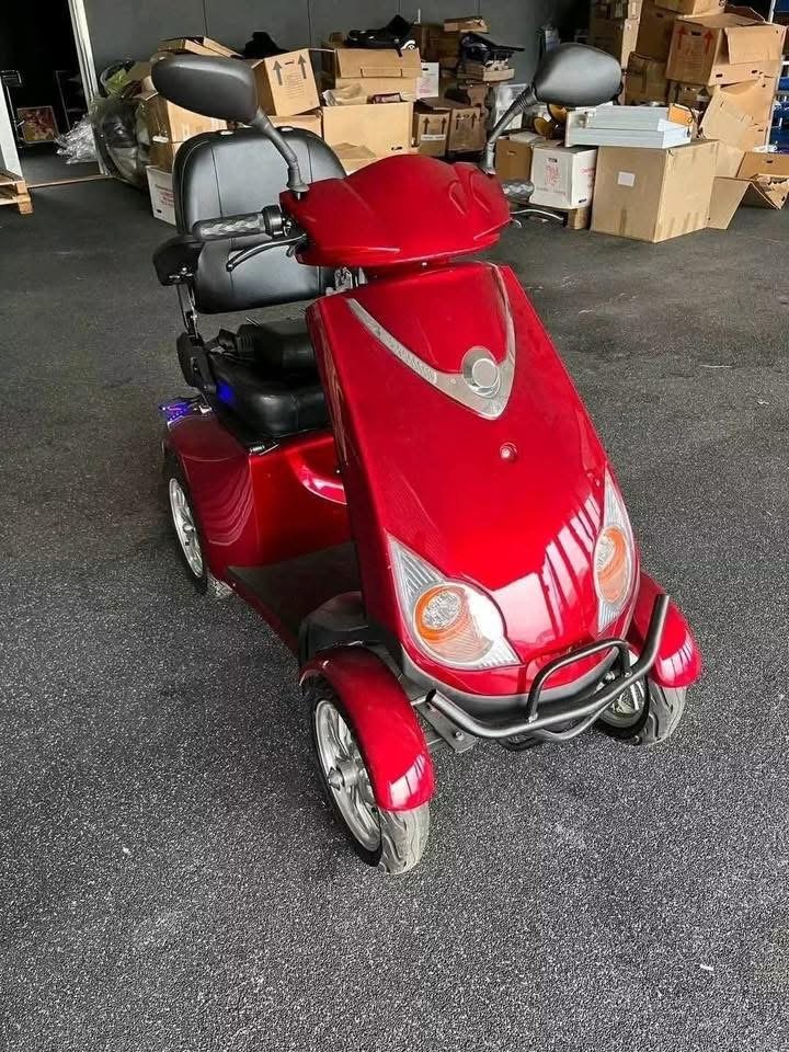 Red Elephant Heavy duty 4 wheel Mobility Scooter 